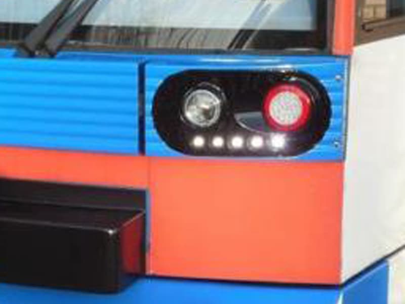 Umbaulösung Tram SL 99 LED